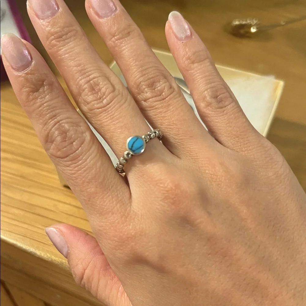 Silver and Turquoise Jewelry Set - Picture 3 of 5